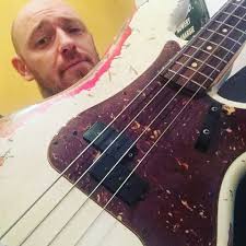 Scott's Bass Lessons (@scottdevinebass)