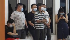 Pesawat sriwijaya air hilang kontak… sayangi ginjal, jaga kesehatannya dengan… pantauan fotografer antara di supadio, sabtu malam, sejumlah keluarga korban telah berdatangan ke. Uyaysukj8jqtim