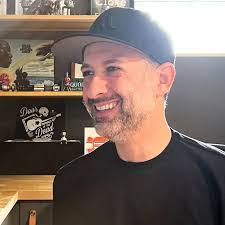 Dan Brindley's Instagram, Twitter & Facebook