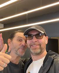 Mark Broom (@markbroom) • Instagram photos and videos