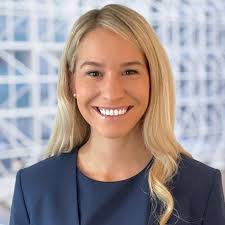 Exploring Life at Hogan Lovells with associate Melissa Giangrande Jacobs