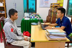 Bắt giữ Nguyễn Duy Quang, 26 tuổi vì ép nữ sinh dưới 16 quay ...