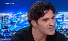 Ποσό ρεκόρ για κάθε επεισόδιο θα κοστίζει η η νέα σειρά του χριστόφορου παπακαλιάτη στο mega , καθώς σύμφωνα με πληροφορίες από την εφημερίδα real. Xristoforos Papakaliaths H Kata8lipsh H Sxesh Me To Mega Kai H Nea Tainia In Gr
