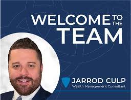 Owen Rosen's Instagram, Twitter & Facebook