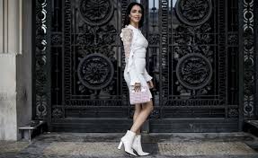 Wäre bloß schade, wenn sie danach nur noch im schrank abhängen würde. Weisse Stiefeletten Stylen So Kannst Du Weisse Stiefel Kombinieren Fashiola