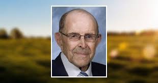 Jesse Vernon's Instagram, Twitter & Facebook