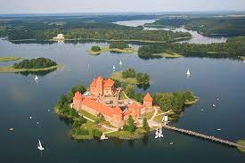 Lithuania, officially the republic of lithuania, is a country in the baltic region of europe. 7 Madde Ile Bir Baltik Ulkesi Litvanya Onedio Com