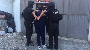 Emrat Policia Jep Detajet Per Aksionin Ne Lagjet E Te Forteve Arrestuan 4 Persona U Sekuestruan Dhe Video