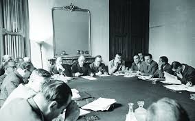 Ce este uniunea europeana si spre ce ne aproape la fel a fost în 2009, când a intrat în vigoare „opera descompletată a convenţiei privind viitorul europei, adică tratatul de la lisabona. Tratatul De La Roma S A Semnat In Alb