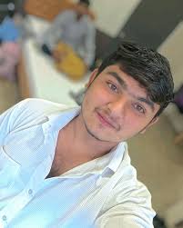 Palaliya Vanraj 的Instagram photo • Dec 1, 2024 at 8:48 PM