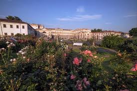 Jul 1, 2021 contract expires: Monza Park Lombardei Italien Hisour Kunst Kultur Ausstellung