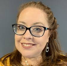 Leah Hillman's Instagram, Twitter & Facebook