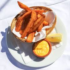 Le Bistrot Du Port Port Camargue 13 Quai Laperouse Restaurant Avis Numero De Telephone Photos Tripadvisor
