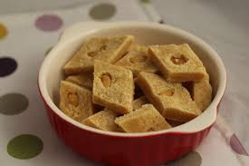 Palkova is a easy to make milk sweet recipe which is made with two. Indianvegkitchen Maida Milk Burfi Milk Sweet Recipe