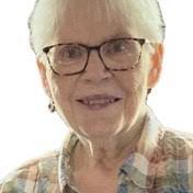 Anna Janiga's Instagram, Twitter & Facebook