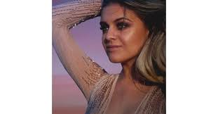 Nashville Business Journal Names Kelsea Ballerini Artist of the Year,  Announces 2017 Women in Music City Honorees