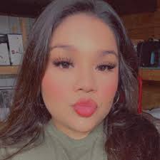 Now hiring at Lida's for customer service and kitchen duties