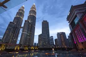 Level 33, traders hotel kuala lumpur, kuala lumpur city centre. Review W Kuala Lumpur Wow Suite Suitesmile