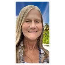 Lori Epps's Instagram, Twitter & Facebook