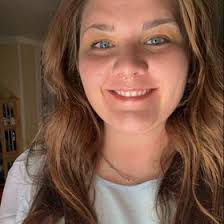 Sherrie Yates's Instagram, Twitter & Facebook