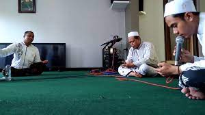 نامت أعيني يوما نامت والحنين نما راحت تحتويني رؤياك يا رسول الله ref : Gus Muna Suluk Rouhi Fidak Youtube