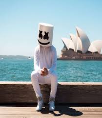 He first gained international recognition by remixing songs by jack ü and zedd. Marshmello Birthday Real Name Age Weight Height Family Contact Details Girlfriend S Bio More Notednames