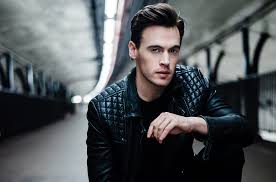 Madam Secretary Star Erich Bergen