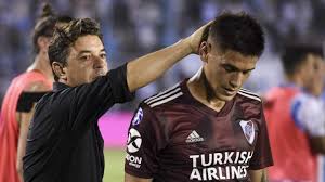 Negotiations lasted all week between fiorentina and river plate, and on sunday media sources began to confirm that agreement had been reached for lucas martinez quarta to move to italy for a total of around €12m, including achievable bonuses. Martinez Quarta Cada Vez Mas Cerca De La Fiorentina As Argentina
