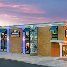 Открыть страницу «howard johnson inn» на facebook. Howard Johnson Inn Queens Usa Bei Hrs Gunstig Buchen
