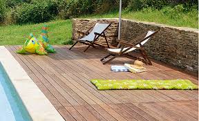 Tutoriel Realiser Une Terrasse De Piscine En Pin