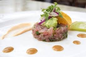 Recette Facile Du Tartare De Thon Et D Aubergine A La Grenade Recette Entree Gastronomique Recette Recette Entree