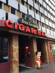 Canal place is downtown new orleans' premier shopping destination for luxury fashion and beauty brands, boutique clothing stores, home goods and discovering your personal style is easy at canal place. Don Leoncio Cigar Bar 93 Photos 66 Reviews Cigar Bars 430 Canal St Central Business District New Orleans La Phone Number Yelp