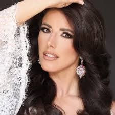 Tracy Carter's Instagram, Twitter & Facebook