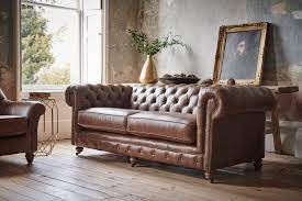 Our period arts & crafts style fabrics and top grain leathers are what sets us apart from the rest. Chesterfield Leather Sofa Sale Handmade Leather Chesterfield Sofas With Up To 25 Off Thomas Lloyd