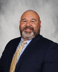 Annika Lewis's Instagram, Twitter & Facebook