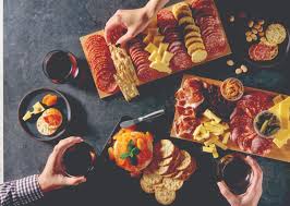 Noel christmas homemade christmas rustic christmas christmas 2019 all things christmas winter christmas christmas kitchen orange christmas dinner for a crowd christmas main dishes traditional christmas dinner christmas roast christmas lunch christmas meal ideas. Thriftyminnesota Com Wp Content Uploads 2020 11