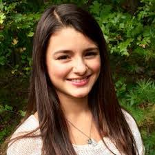 Abigail Thayer's Instagram, Twitter & Facebook