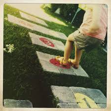 Nouvelle Version Des Pas Japonais La Marelle Faite Avec Des Paves Idees Jardin Jardin Pour Enfants Jardins