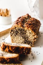 Veganes Bananenbrot Mit Tahin Sesam Swirl Eat This Vegan Foodblog Rezept Bananenbrot Bananen Brot Lebensmittel Essen