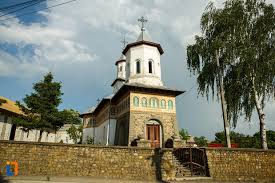 Calendar ortodox, sinaxar, liturghier si alte resurse ortodoxe. Biserica Sf Imparati Constantin Si Elena Din Odobesti Obiective Turistice Vrancea DeÈtepÈi Ro