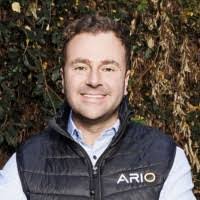 Arnold Leung's Instagram, Twitter & Facebook