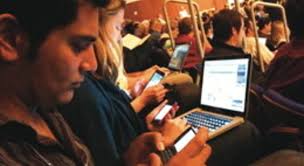 Gli idioti di Twitter