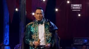 Popon (peserta solo) dari indonesia. Juara Maharaja Lawak Mega 2018 Shiro Naib Juara Bocey Youtube