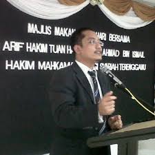 Scroll down a bit to start reading, or a bit more to read more about me. Fariz Irwan Mustafa On Twitter Bersama Jemputan Kaum Tionghua Semasa Majlis Eid Fariz Halim Co T Kasih Atas Kehadiran Kalian Http T Co 2gq4mx5q