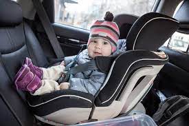 Jika anda mempunyai masalah dalam memahami arahan yang diberi kerusi kereta bayi tidak boleh dipasang pada tempat duduk kenderaan yang kesemua kerusi kereta bayi mempunyai tali pinggang; Kerusi Keselamatan Kanak Kanak Wajib Dipasang Hello Doktor