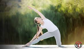Improve Your Breathing With Parighasana Or Gate Pose Here Are The Full Steps In 2020 Easy Yoga Workouts Irritable Bowel Syndrome Yoga Poses