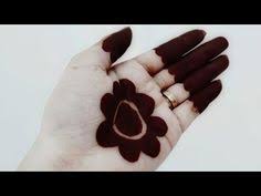 Traditional Floral Gol Tipki Mehendi Design Satisfying To Watch Easy To Apply Gol Tikki Tutoria In 2020 Unique Mehndi Designs Mehndi Designs Book Rose Mehndi Designs