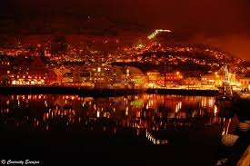 RÃ©sultat de recherche d'images pour "PINTEREST VILLE ILLUMINEE LA NUIT"