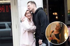 The couple announced their baby news back in march lee is already dad to daughter . Blue S Lee Ryan Is Dating Ariana Grande Tribute Artist As They Re Spotted Holding Hands And Cuddling