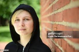 Vicki Lemaster's Instagram, Twitter & Facebook